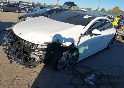 2024 Mercedes-Benz Eqe 350 4Matic z USA, uszkodzony, nr VIN W1KEG1CB8RF054344